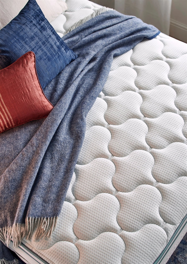 Silentnight Haze 3000 Cool Divan Bed